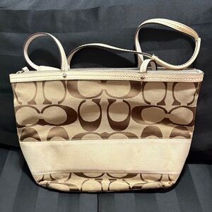 Coach Tan/Cream Signature Canvas Bag